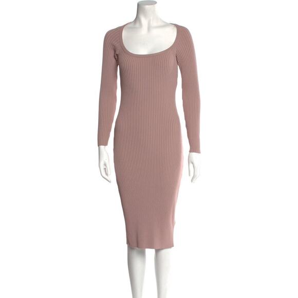 ASTR scoop neck midi mauve dress size M - Picture 1 of 7